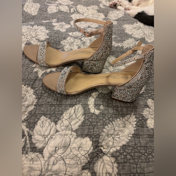 Betsey Johnson Embellished Nude Heels - Picture 4 of 12